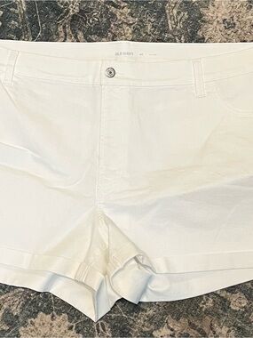 Old Navy White High-Waist Women’s Stretch Shorts